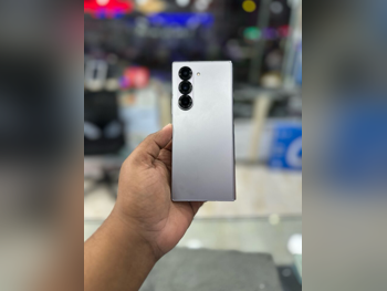 هواتف نقالة سامسونج  - جالاكسي اس  - 6  - رمادي  - 512 جيجابايت