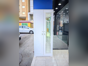 خزائن ودواليب الملابس والزينة - دوحة فيرنيتشر  - خزائن  - أبيض