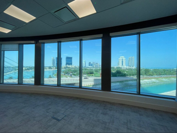 Commercial Offices - Semi Furnished  - Doha  - The Pearl