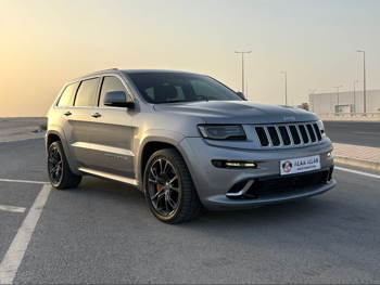 Jeep  Grand Cherokee  SRT  2015  Automatic  158,000 Km  8 Cylinder  Four Wheel Drive (4WD)  SUV  Gray