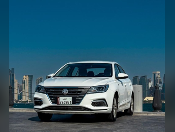 MG  MG 5  4 Cylinder  Sedan  White  2025