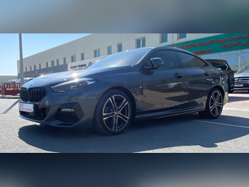 بي ام دبليو  الفئة - الثانيه  220i  2020  اوتوماتيك  45,000 كم  4 سلندر  دفع خلفي  سيدان  رمادي