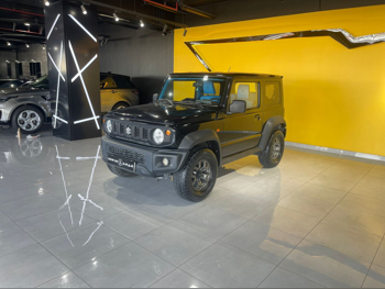 سوزوكي  جمني  2021  اوتوماتيك  31,000 كم  4 سلندر  دفع رباعي  اس يو في  أسود