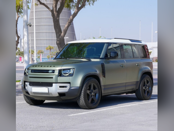 Land Rover  Defender  110 HSE  2022  Automatic  77,200 Km  6 Cylinder  Four Wheel Drive (4WD)  SUV  Green  With Warranty