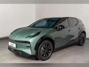 زيكير  اكس  2024  اوتوماتيك  4,849 كم  0 سلندر  دفع كلي مستمر  سيدان  أخضر  تحت الضمان