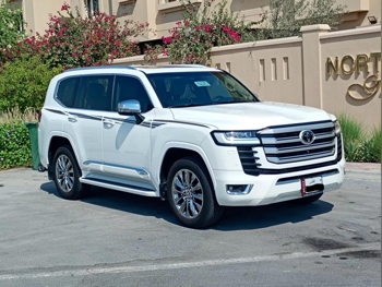 Toyota  Land Cruiser  VXR Twin Turbo  2024  Automatic  8,000 Km  6 Cylinder  Four Wheel Drive (4WD)  SUV  White  With Warranty
