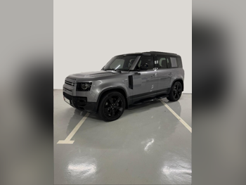 Land Rover  Defender  110 HSE  2022  Automatic  27,000 Km  6 Cylinder  Four Wheel Drive (4WD)  SUV  Gray  With Warranty