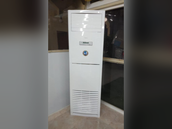 مكيفات الهواء ميديا  يشمل التحكم عن بعد  ضمان  مع التسليم  مع التركيب