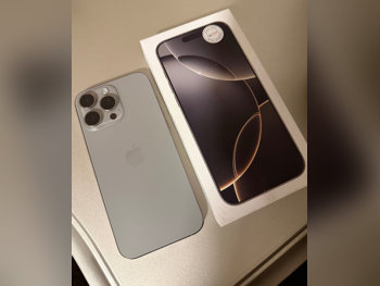 هواتف نقالة ابل  - ايفون 16  - برو ماكس  - تيتانيوم طبيعي  - 256 جيجابايت