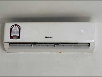 مكيفات الهواء جريي  يشمل التحكم عن بعد