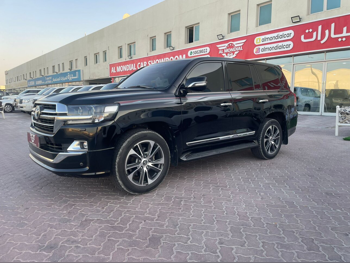 تويوتا  لاند كروزر  جي اكس ار - غراند تورينغ  2020  اوتوماتيك  220,000 كم  8 سلندر  دفع رباعي  اس يو في  أسود
