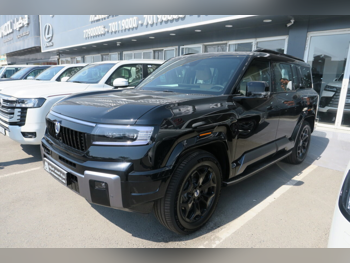 بي واي دي  دينزا  بي 8  2026  اوتوماتيك  0 كم  4 سلندر  دفع رباعي  اس يو في  أسود  تحت الضمان