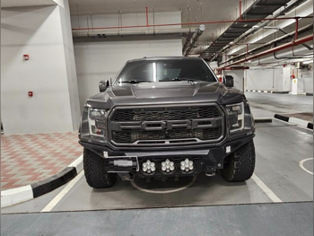 فورد  رابتر  2018  اوتوماتيك  181,600 كم  6 سلندر  دفع رباعي  بيكب  رمادي  تحت الضمان