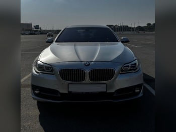 BMW  5-Series  528i  2015  Automatic  150,000 Km  4 Cylinder  Rear Wheel Drive (RWD)  Sedan  Silver