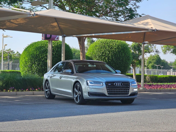 Audi  A8  L  2016  Automatic  160,000 Km  6 Cylinder  All Wheel Drive (AWD)  Sedan  Silver