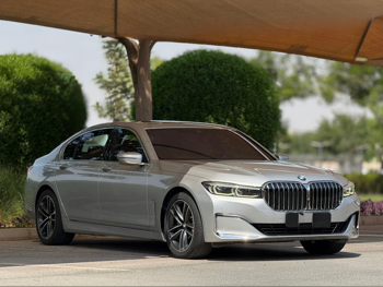 BMW  7-Series  730 Li  2020  Automatic  71,000 Km  6 Cylinder  Rear Wheel Drive (RWD)  Sedan  White