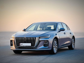 هونغ تشي  اوسادو  40 تي دي  2024  اوتوماتيك  300 كم  4 سلندر  سحب امامي  سيدان  رمادي  تحت الضمان