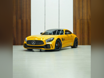Mercedes-Benz  GT  R AMG  2018  Automatic  45,120 Km  8 Cylinder  Rear Wheel Drive (RWD)  Coupe / Sport  Yellow
