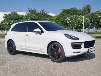 Porsche  Cayenne  GTS  2016  Automatic  74,000 Km  6 Cylinder  Four Wheel Drive (4WD)  SUV  White  With Warranty