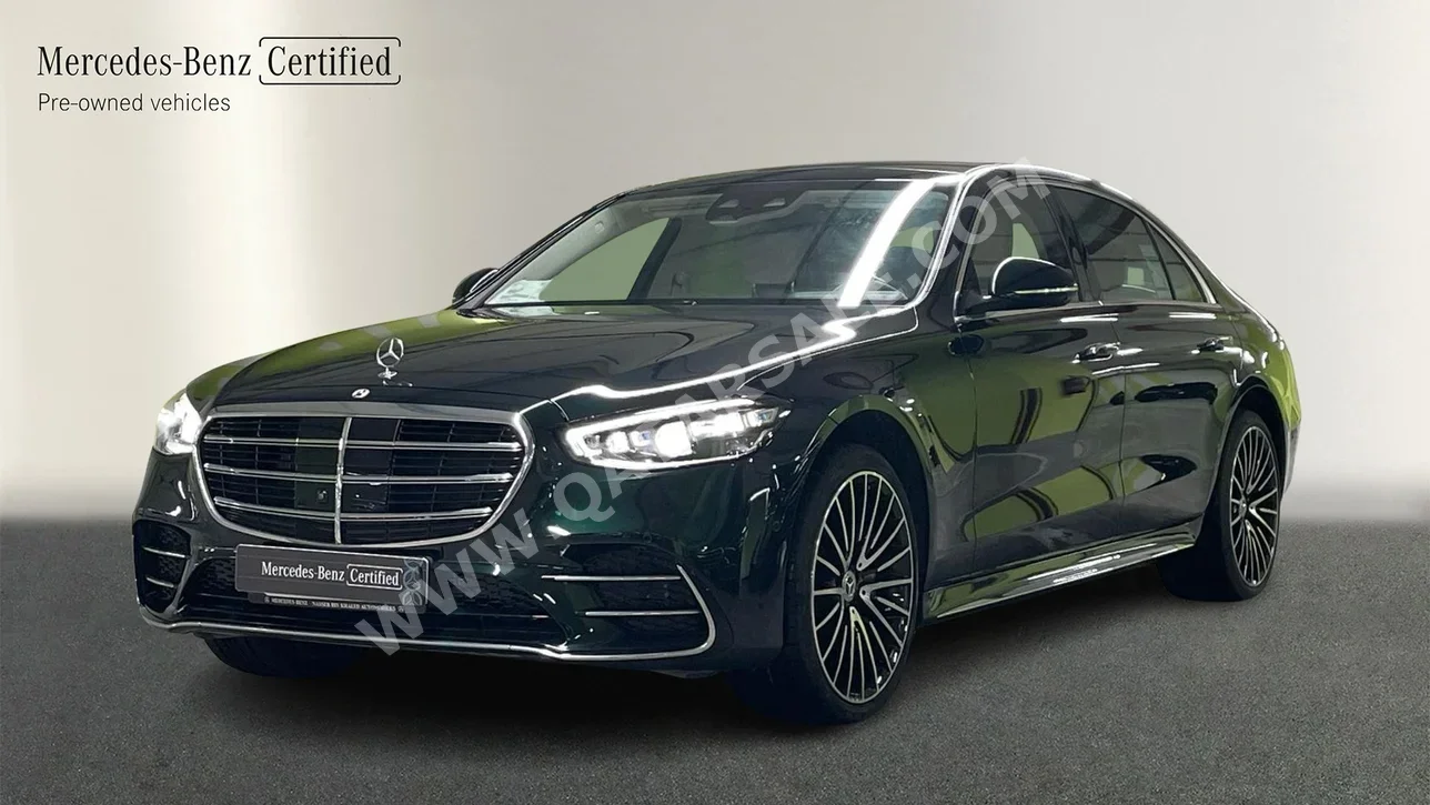 مرسيدس - بنز  اس - كلاس  450  2024  اوتوماتيك  2,000 كم  6 سلندر  دفع رباعي  سيدان  أخضر غامق  تحت الضمان