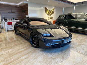 بورش  تايكن  تيربو اس  2020  اوتوماتيك  50,000 كم  0 سلندر  دفع كلي مستمر  سيدان  رمادي غامق  تحت الضمان