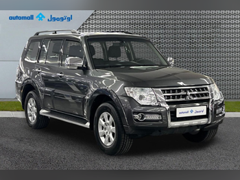 ميتسوبيشي  باجيرو  3.0  2022  اوتوماتيك  74,788 كم  6 سلندر  دفع رباعي  اس يو في  رمادي  تحت الضمان