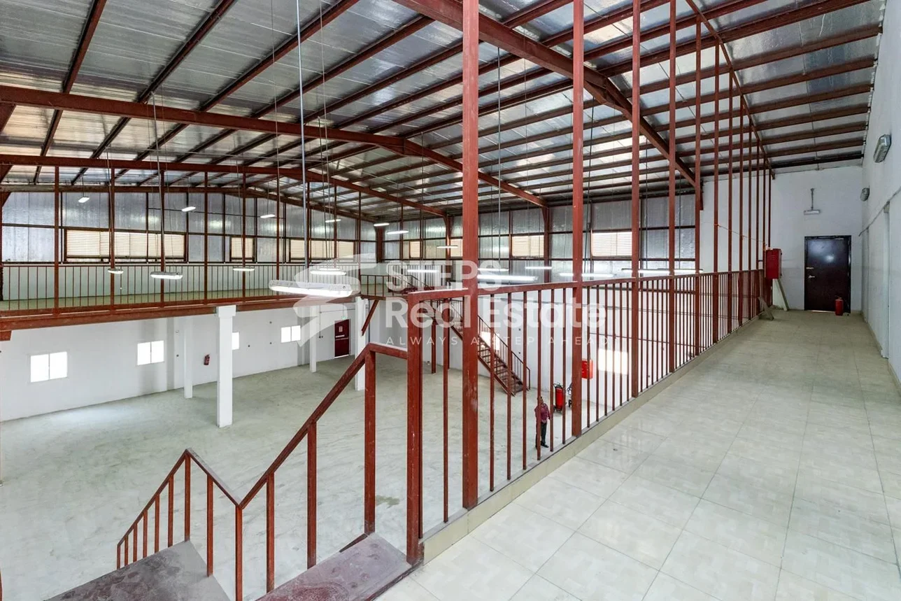 Warehouses & Stores - Al Rayyan  - Industrial Area  -Area Size: 700 Square Meter