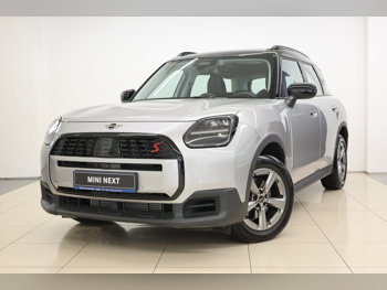 ميني  كوبر  كاونتري مان اس  2024  اوتوماتيك  16,750 كم  4 سلندر  دفع خلفي  هاتشباك  فضي  تحت الضمان