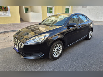 فورد  سكورت  2020  اوتوماتيك  110,000 كم  4 سلندر  سحب امامي  سيدان  أسود