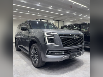 نيسان  باترول  بلاتينيوم تيربو  2025  اوتوماتيك  25,000 كم  6 سلندر  دفع رباعي  اس يو في  رمادي  تحت الضمان