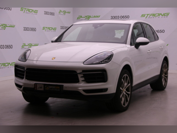 Porsche  Cayenne  2019  Automatic  79,000 Km  6 Cylinder  Four Wheel Drive (4WD)  SUV  White