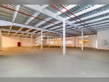 مخازن و مستودعات - الريان  - المنطقة الصناعية  -المساحة: 4000 متر مربع