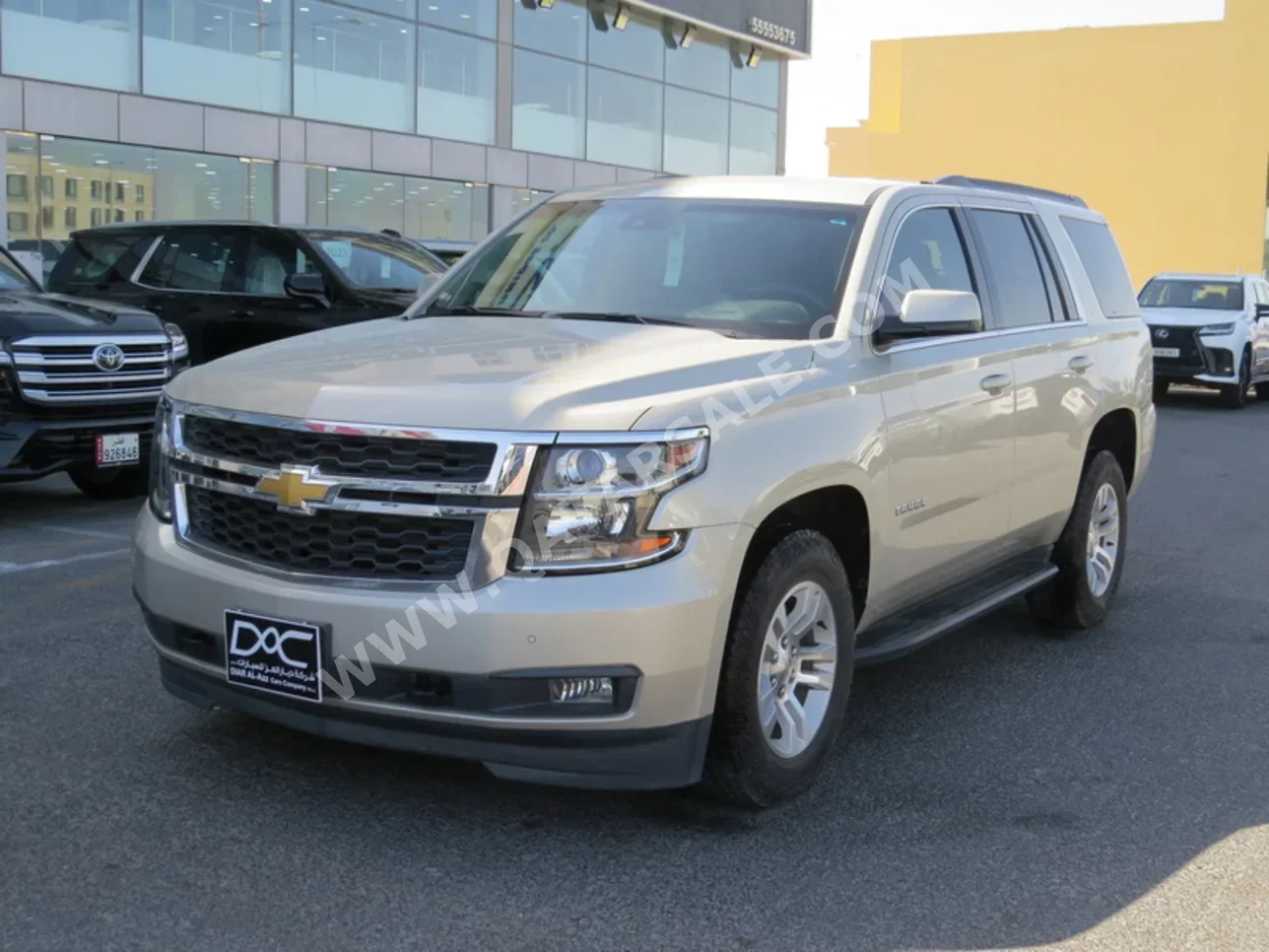 Chevrolet  Tahoe  2017  Automatic  139,000 Km  8 Cylinder  Rear Wheel Drive (RWD)  SUV  Gold