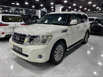 Nissan  Patrol  Titanium  2017  Automatic  166,000 Km  6 Cylinder  Four Wheel Drive (4WD)  SUV  White