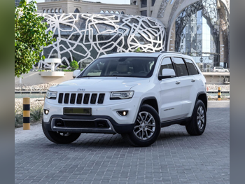 جييب  جراند شيروكي  ليميتد  2015  اوتوماتيك  79,000 كم  8 سلندر  دفع رباعي  اس يو في  أبيض