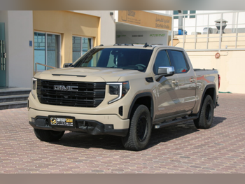 GMC  Sierra  Elevation  2022  Automatic  148,000 Km  8 Cylinder  Four Wheel Drive (4WD)  Pick Up  Beige