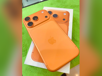 هواتف نقالة ابل  - ايفون 17  - برو  - برتقالي  - 512 جيجابايت  - تحت الضمان