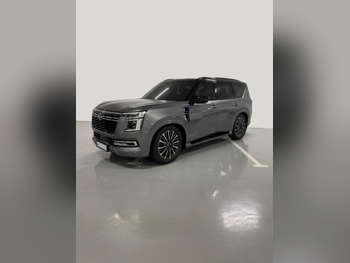 Nissan  Patrol  Platinum turbo  2025  Automatic  21,000 Km  6 Cylinder  Four Wheel Drive (4WD)  SUV  Gray  With Warranty