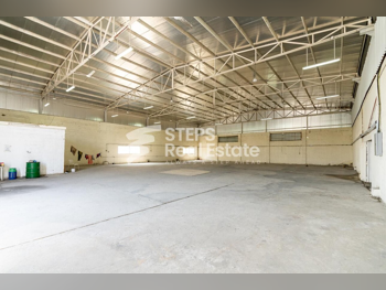 مخازن و مستودعات - الريان  - المنطقة الصناعية  -المساحة: 2600 متر مربع