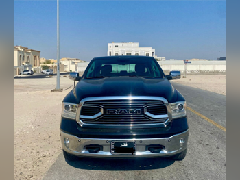 دودج  رام  1500 لارامي  2020  اوتوماتيك  82,000 كم  8 سلندر  دفع رباعي  بيكب  أسود