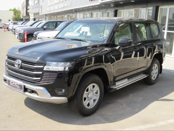 تويوتا  لاند كروزر  جي اكس  2025  اوتوماتيك  0 كم  6 سلندر  دفع رباعي  اس يو في  أسود  تحت الضمان