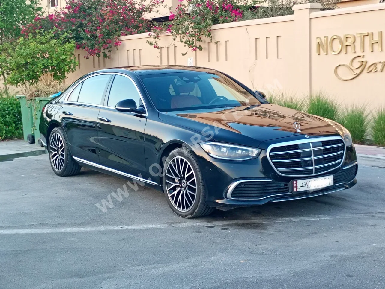 مرسيدس - بنز  اس - كلاس  450  2023  اوتوماتيك  95,000 كم  6 سلندر  دفع خلفي  سيدان  أسود  تحت الضمان