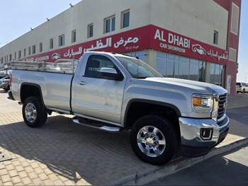 GMC  Sierra  2500 HD  2018  Automatic  46,000 Km  8 Cylinder  Four Wheel Drive (4WD)  Pick Up  Silver