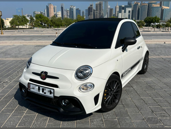 فيات  695  ابارث  2024  اوتوماتيك  10,800 كم  4 سلندر  سحب امامي  هاتشباك  أبيض  تحت الضمان