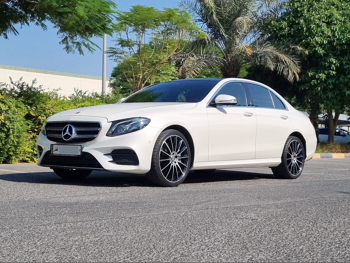 مرسيدس - بنز  اي - كلاس  400  2017  اوتوماتيك  74,400 كم  6 سلندر  دفع خلفي  سيدان  أبيض