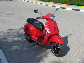 Vespa  GTS SUPER 300 -  2016 - Color Red