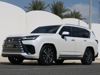 Lexus  LX  600  2024  Automatic  27,000 Km  6 Cylinder  Four Wheel Drive (4WD)  SUV  White  With Warranty