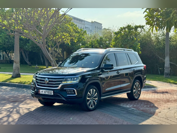 ام جي  ار اكس8  2022  اوتوماتيك  68,000 كم  4 سلندر  دفع كلي مستمر  اس يو في  أسود  تحت الضمان