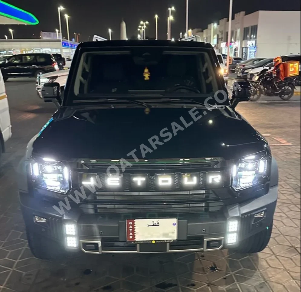 جيتور  تي 2  اي- دي ام  2025  اوتوماتيك  3,600 كم  4 سلندر  دفع رباعي  اس يو في  أسود  تحت الضمان