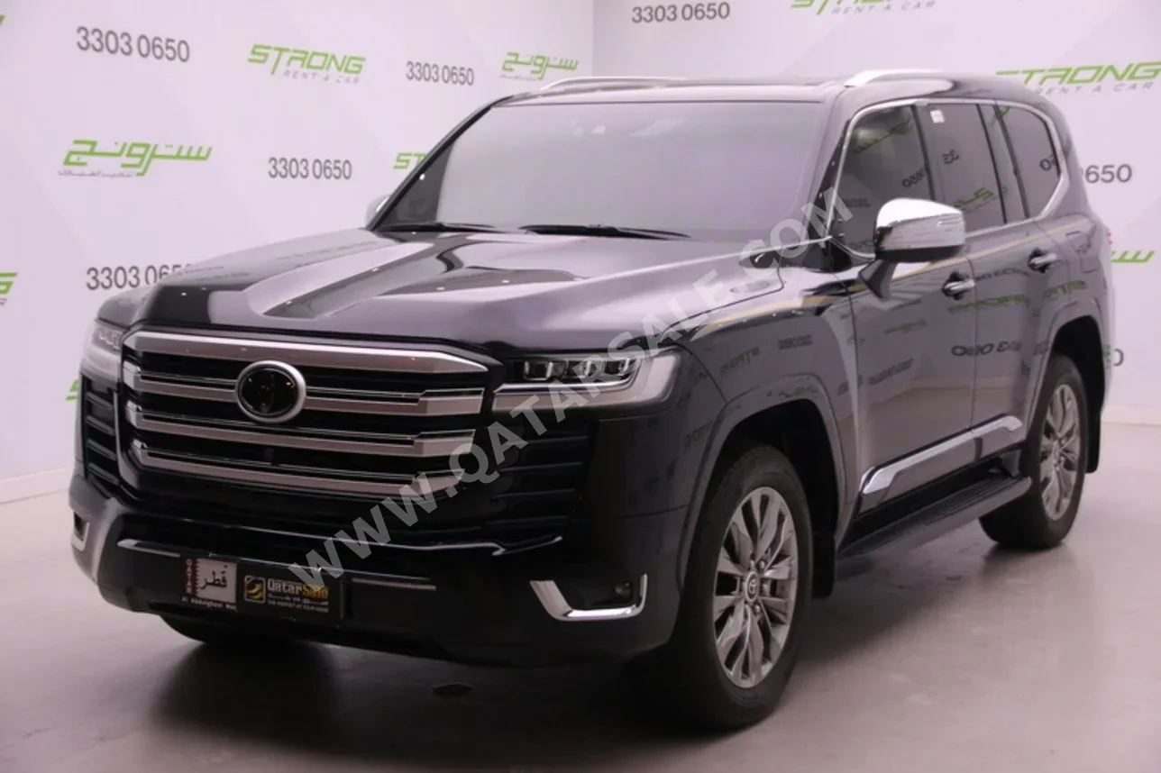 تويوتا  لاند كروزر  في اكس ار توين توربو  2023  اوتوماتيك  69,000 كم  6 سلندر  دفع رباعي  اس يو في  أسود  تحت الضمان